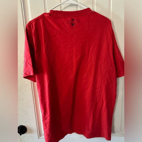 Bright red and silver letters sean john tshirts men size xl - Picture 6 of 10